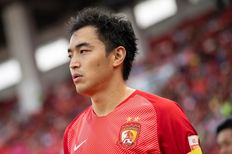 馮瀟霆：很幸運(yùn)趕上了中國足球的鼎盛時期 廣州隊沒了很難過